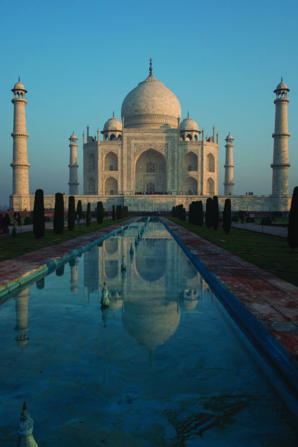 Sunrise reflection of the Taj Mahal, Agra, India